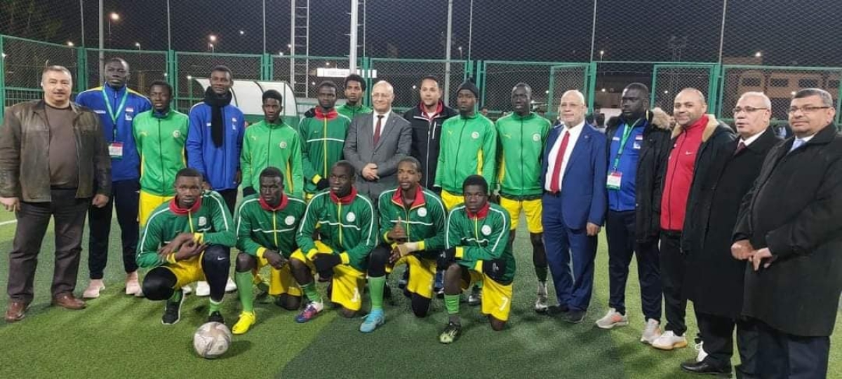 بمشاركة 10 دول : رئيس جامعة بنها يفتتح البطولة الدولية لخماسي كرة القدم للطلاب الوافدين